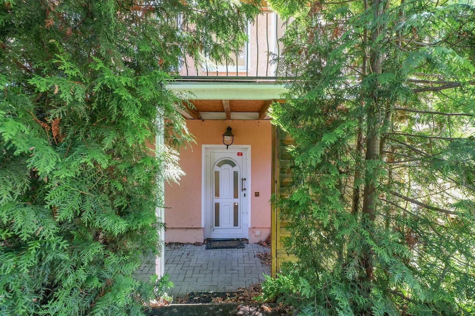Prodej bytu 4+1 151 m², Ekhof str. 27, Berlin-Köpenick, Berlín Prodej bytu 4+1 151 m², Ekhof str. 27, Berlin-Köpenick, Berlín