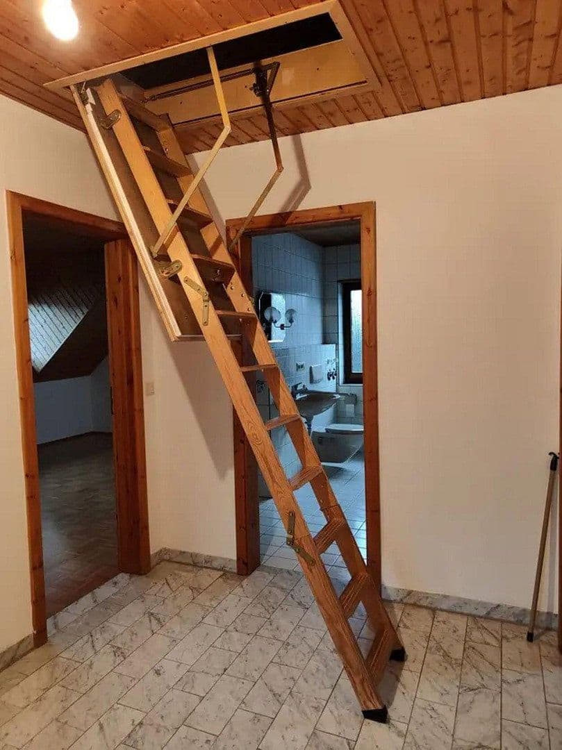Pronájem bytu 3+kk 100 m², Karlsruhe, Bádensko-Württembersko Pronájem bytu 3+kk 100 m², Karlsruhe, Bádensko-Württembersko