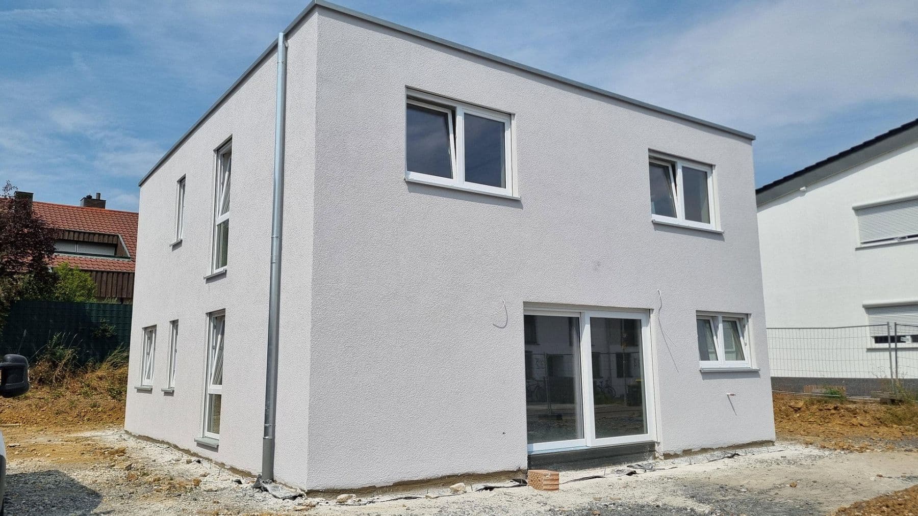 Prodej domu 155 m², pozemek 453 m², Arndtstraße 29, Bad Friedrichshall, Bádensko-Württembersko Prodej domu 155 m², pozemek 453 m², Arndtstraße 29, Bad Friedrichshall, Bádensko-Württembersko