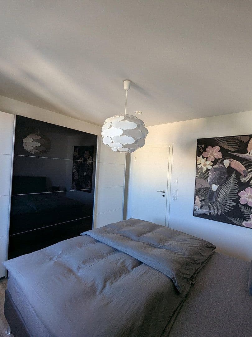 Prodej bytu 4+1 109 m², Hofgartenstraße 57, Neuenstadt am Kocher, Bádensko-Württembersko Prodej bytu 4+1 109 m², Hofgartenstraße 57, Neuenstadt am Kocher, Bádensko-Württembersko