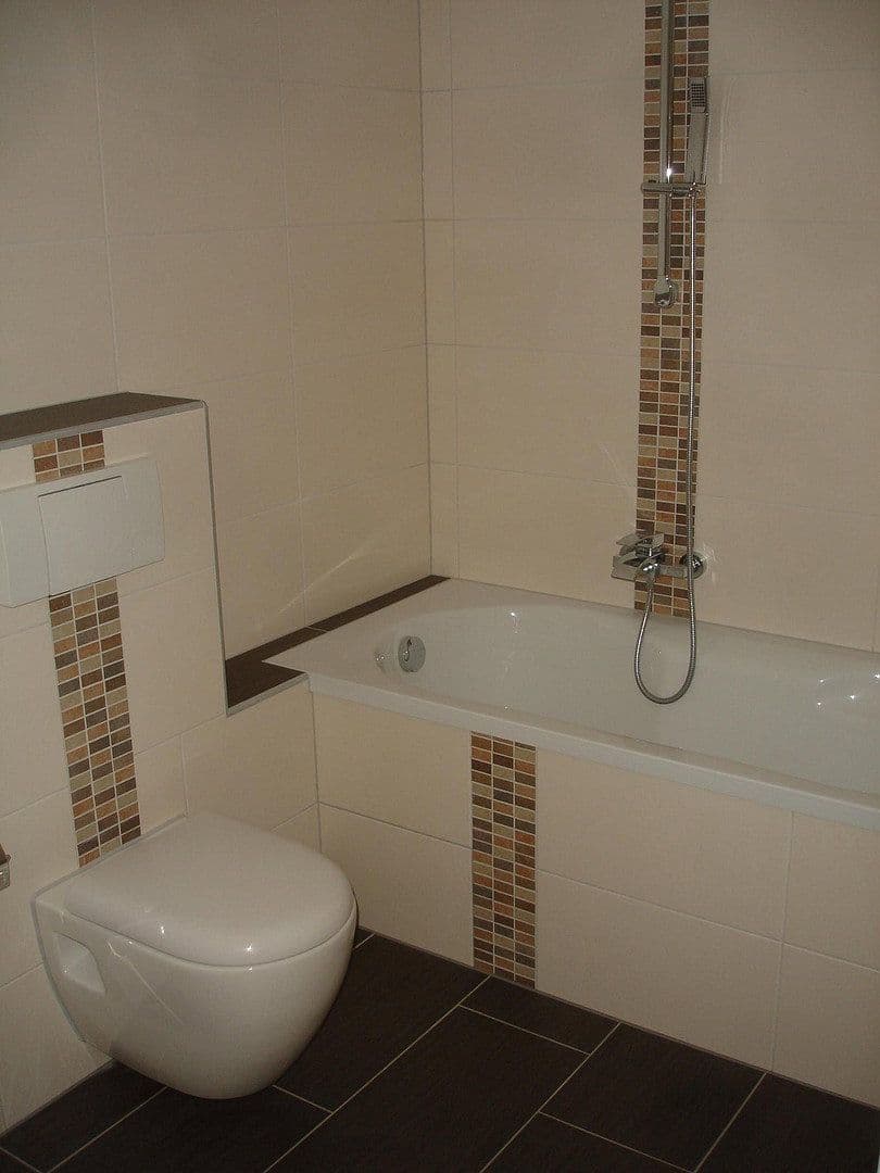 Prodej domu 951 m², pozemek 428 m², Schmiedgasse 14, Bad Hönningen, Porýní-Falc Prodej domu 951 m², pozemek 428 m², Schmiedgasse 14, Bad Hönningen, Porýní-Falc