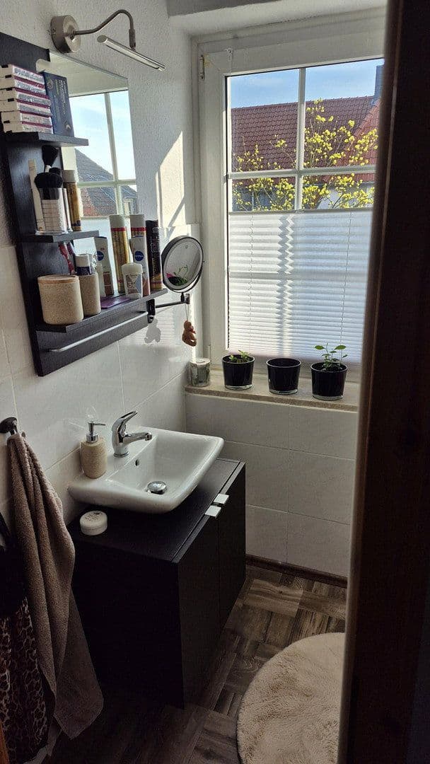 Prodej domu 98 m², pozemek 180 m², Kamp-Lintfort, Severní Porýní-Vestfálsko Prodej domu 98 m², pozemek 180 m², Kamp-Lintfort, Severní Porýní-Vestfálsko