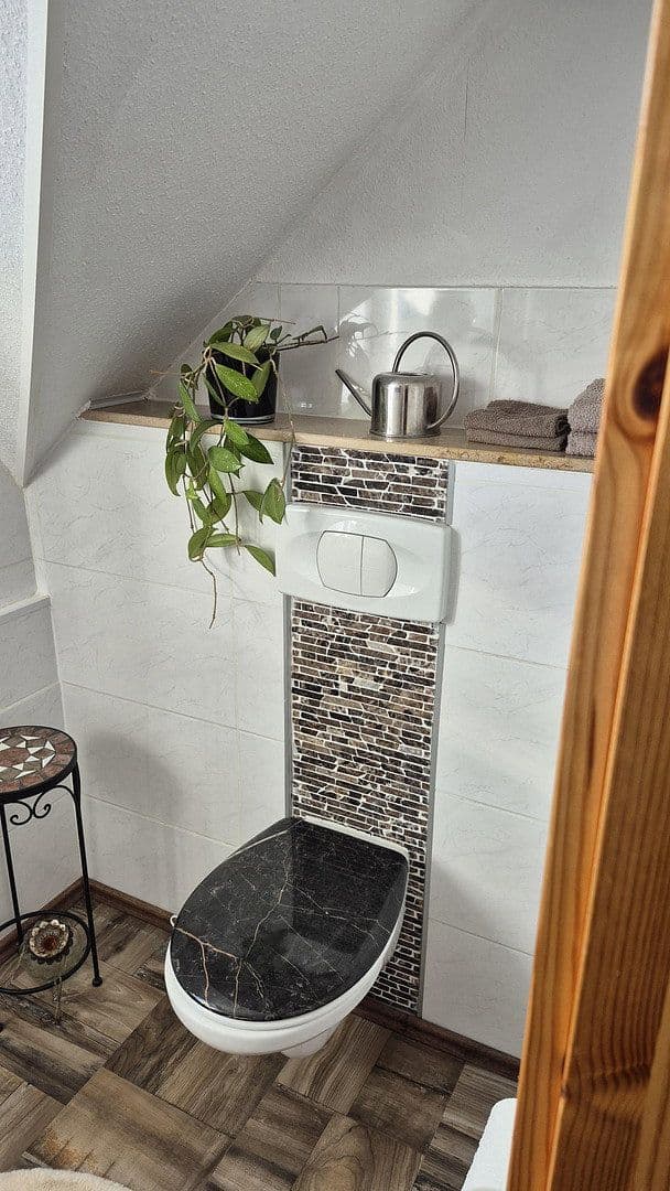 Prodej domu 98 m², pozemek 180 m², Kamp-Lintfort, Severní Porýní-Vestfálsko Prodej domu 98 m², pozemek 180 m², Kamp-Lintfort, Severní Porýní-Vestfálsko