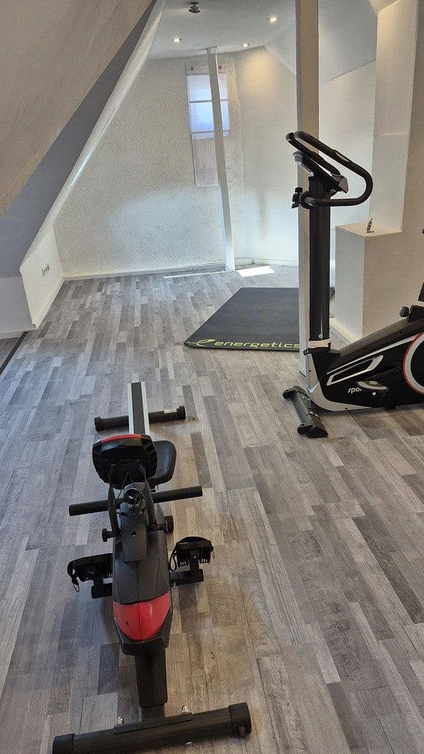 Prodej domu 98 m², pozemek 180 m², Kamp-Lintfort, Severní Porýní-Vestfálsko Prodej domu 98 m², pozemek 180 m², Kamp-Lintfort, Severní Porýní-Vestfálsko