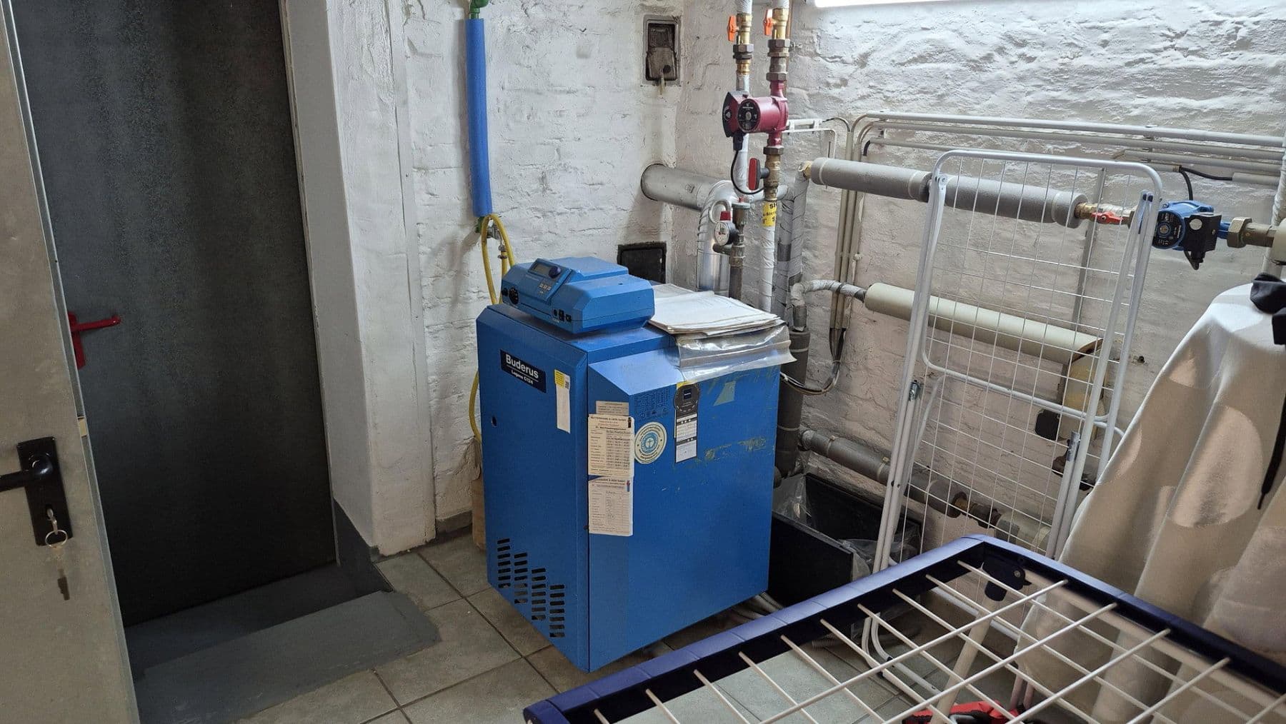 Prodej domu 98 m², pozemek 180 m², Kamp-Lintfort, Severní Porýní-Vestfálsko Prodej domu 98 m², pozemek 180 m², Kamp-Lintfort, Severní Porýní-Vestfálsko