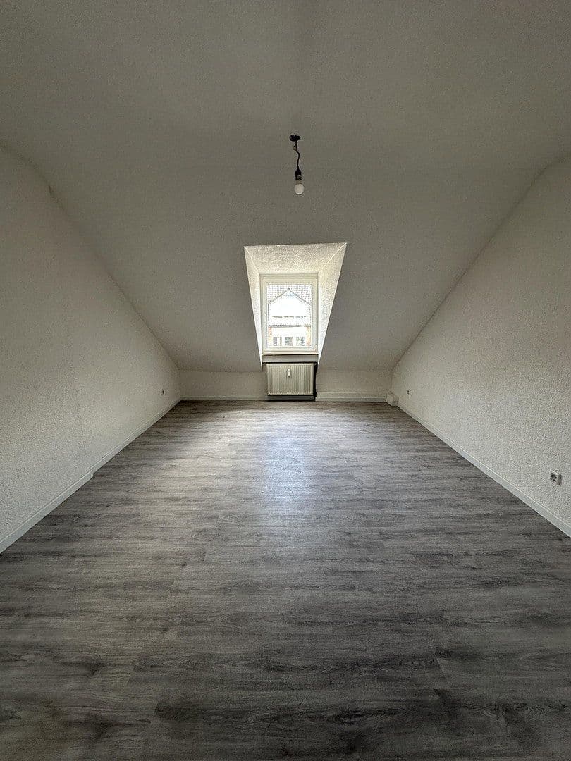 Pronájem bytu 5+1 110 m², Gelsenkirchen, Severní Porýní-Vestfálsko Pronájem bytu 5+1 110 m², Gelsenkirchen, Severní Porýní-Vestfálsko