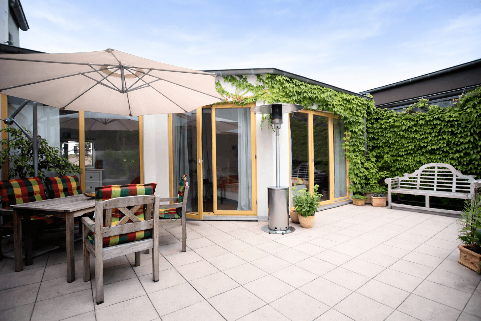 Prodej bytu 4+1 135 m², Meerbusch, Severní Porýní-Vestfálsko Prodej bytu 4+1 135 m², Meerbusch, Severní Porýní-Vestfálsko