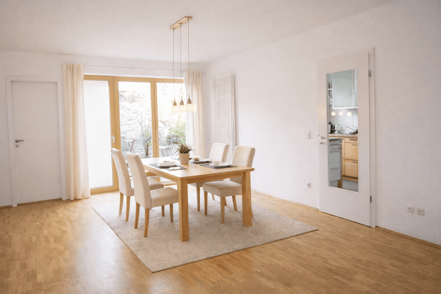 Prodej bytu 4+1 135 m², Meerbusch, Severní Porýní-Vestfálsko Prodej bytu 4+1 135 m², Meerbusch, Severní Porýní-Vestfálsko