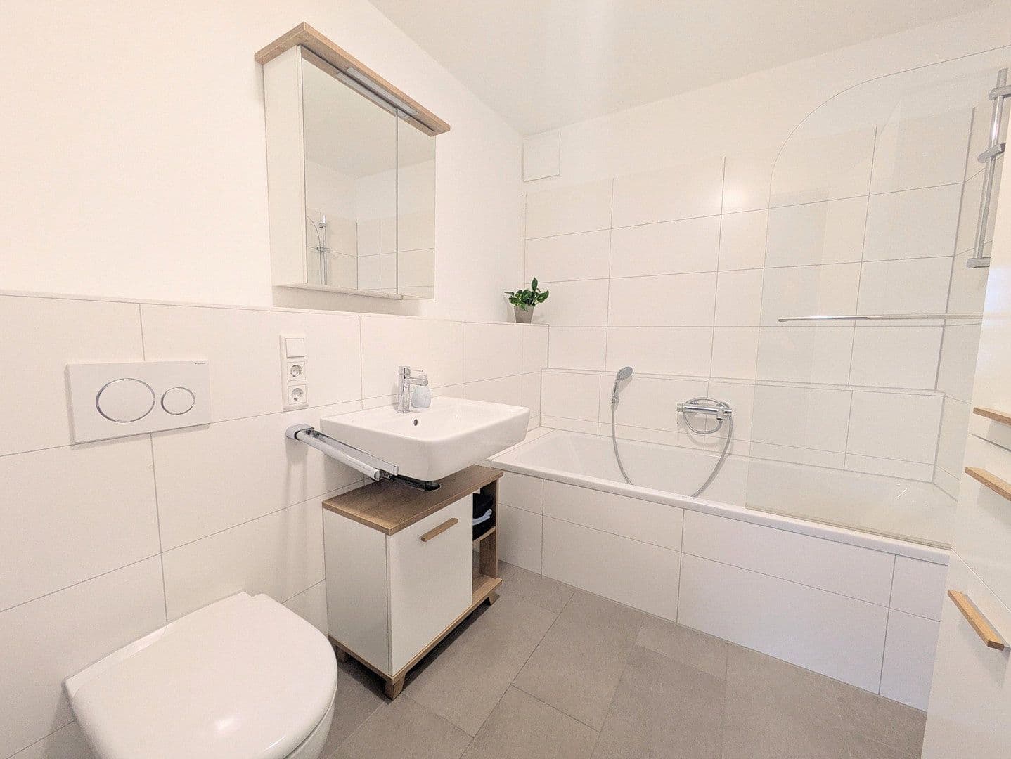Prodej bytu 4+1 99 m², Nürnberg, Bavorsko Prodej bytu 4+1 99 m², Nürnberg, Bavorsko