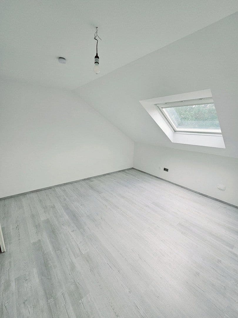 Prodej bytu 4+1 105 m², München, Bavorsko Prodej bytu 4+1 105 m², München, Bavorsko