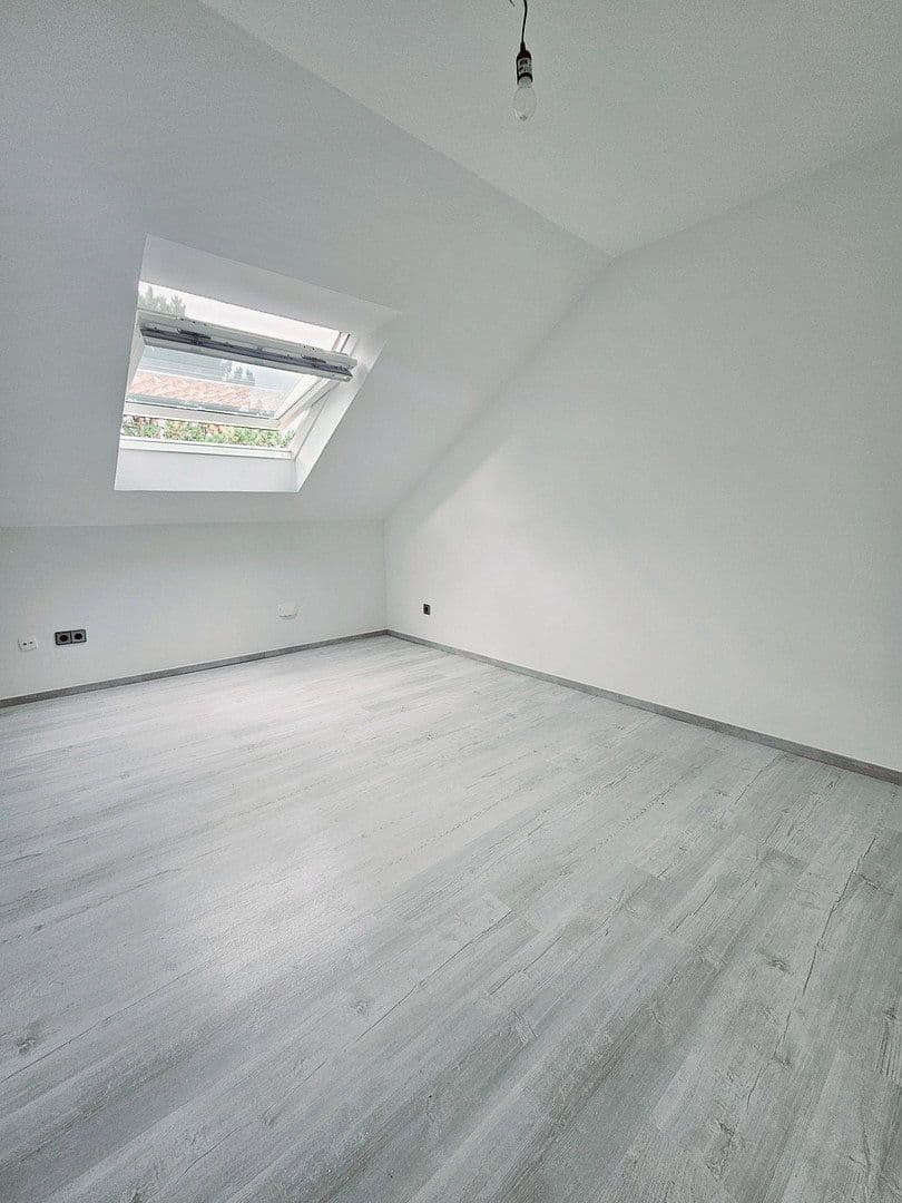 Prodej bytu 4+1 105 m², München, Bavorsko Prodej bytu 4+1 105 m², München, Bavorsko