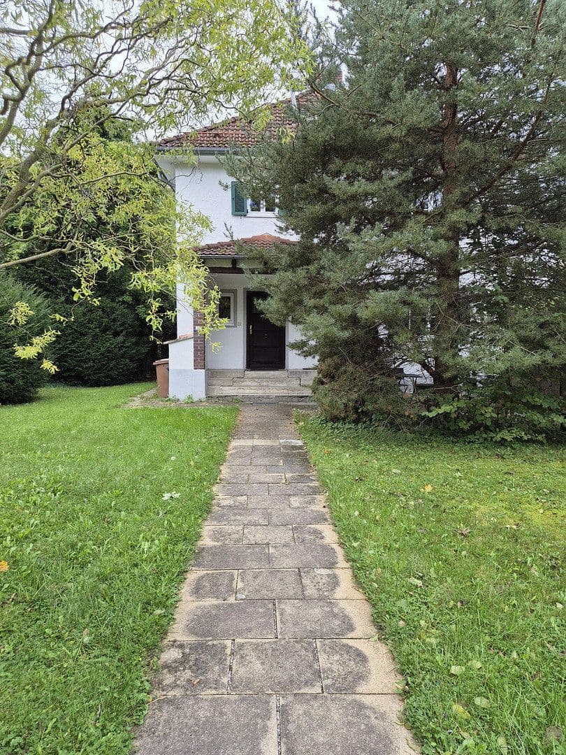 Pronájem bytu 2+1 64 m², München, Bavorsko Pronájem bytu 2+1 64 m², München, Bavorsko
