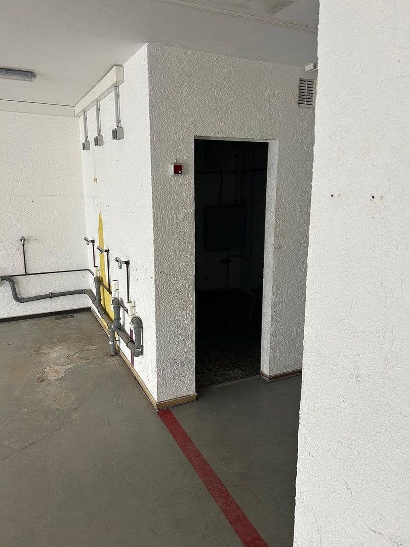 Pronájem nebytového prostoru 1 m², Friedrichkaiserstr. 13, Iserlohn, Severní Porýní-Vestfálsko Pronájem nebytového prostoru 1 m², Friedrichkaiserstr. 13, Iserlohn, Severní Porýní-Vestfálsko