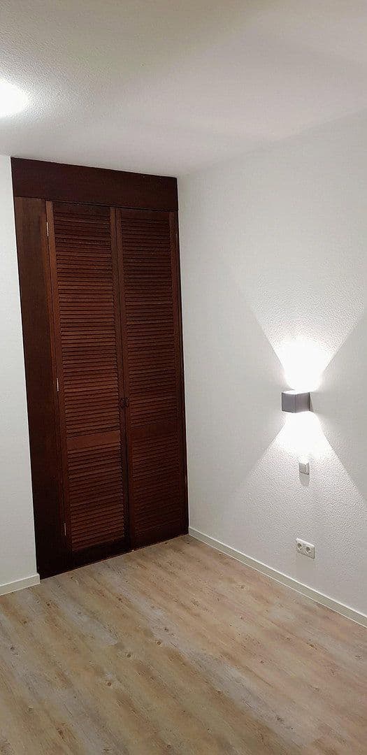 Pronájem bytu 1+1 24 m², Am Wald 3, Ober-Olm, Porýní-Falc Pronájem bytu 1+1 24 m², Am Wald 3, Ober-Olm, Porýní-Falc