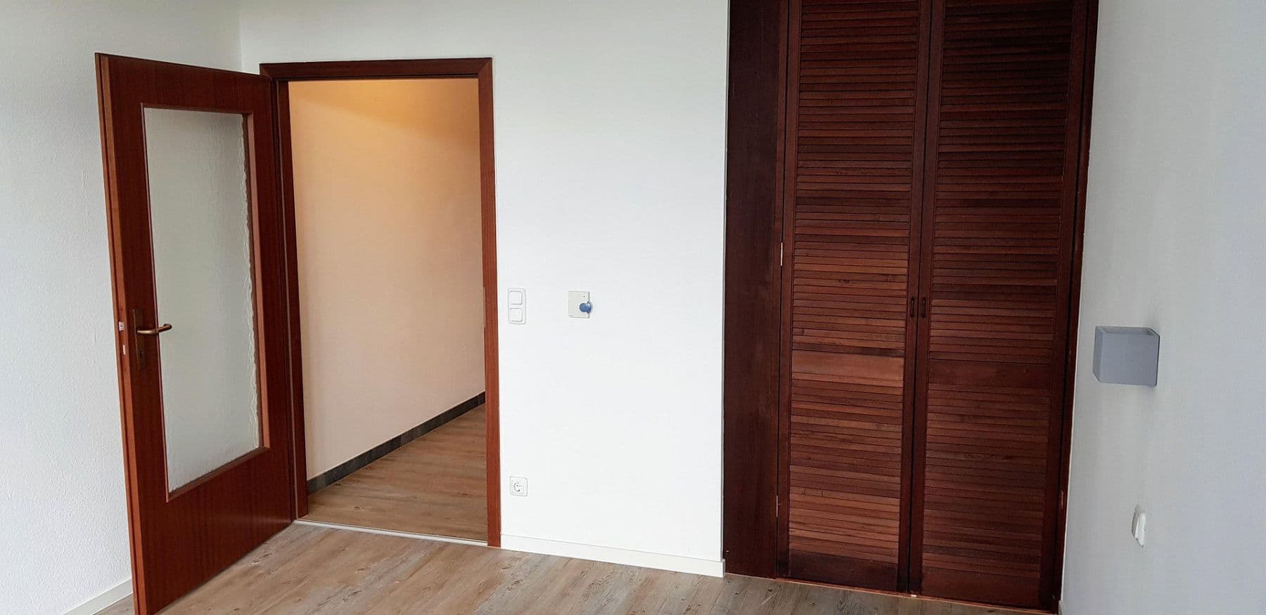 Pronájem bytu 1+1 24 m², Am Wald 3, Ober-Olm, Porýní-Falc Pronájem bytu 1+1 24 m², Am Wald 3, Ober-Olm, Porýní-Falc