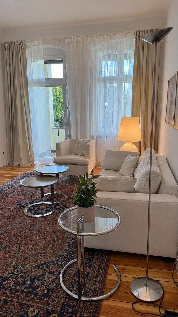Pronájem bytu 2+1 64 m², Berlin, Berlín Pronájem bytu 2+1 64 m², Berlin, Berlín
