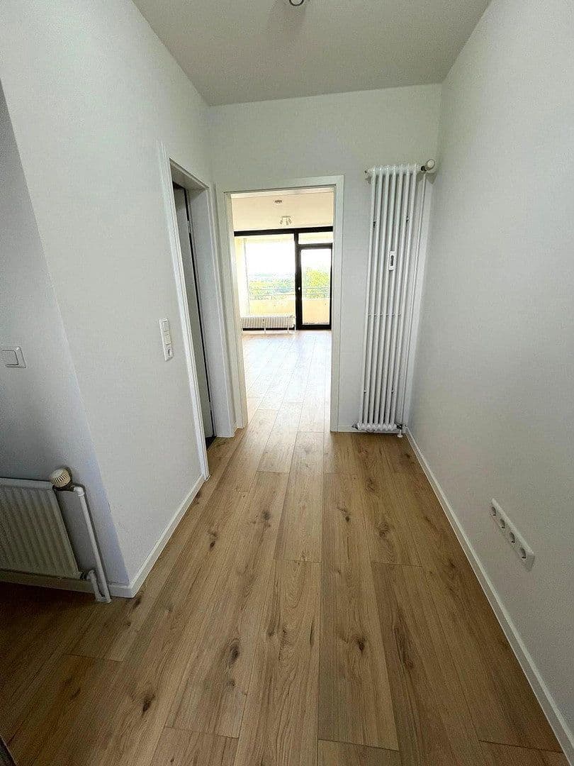 Pronájem bytu 1+1 31 m², Hannover, Dolní Sasko Pronájem bytu 1+1 31 m², Hannover, Dolní Sasko