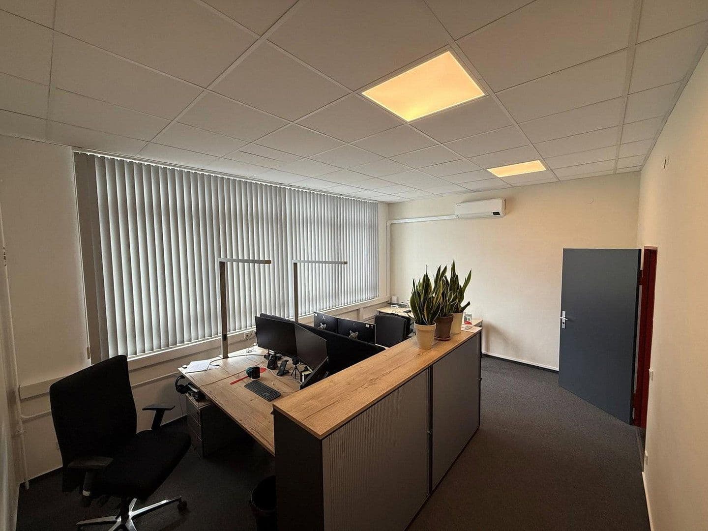 Prodej kanceláře 1.320 m², Coesfeld, Severní Porýní-Vestfálsko Prodej kanceláře 1.320 m², Coesfeld, Severní Porýní-Vestfálsko