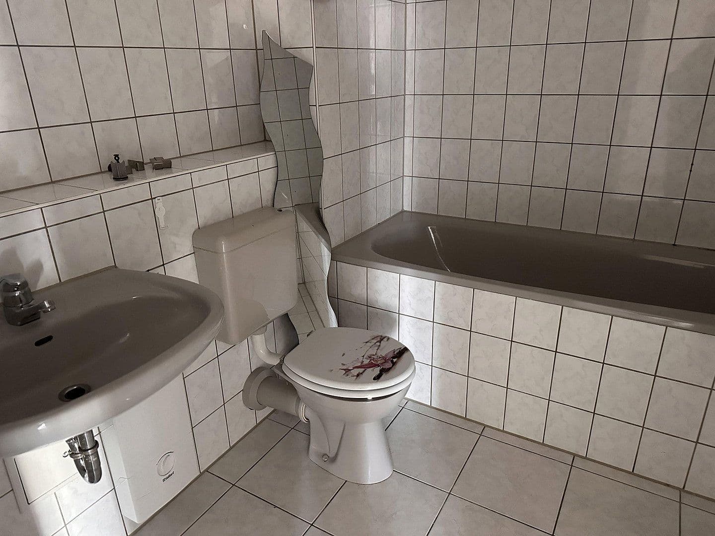 Pronájem bytu 2+1 59 m², Burgstr. 44, Leverkusen, Severní Porýní-Vestfálsko Pronájem bytu 2+1 59 m², Burgstr. 44, Leverkusen, Severní Porýní-Vestfálsko
