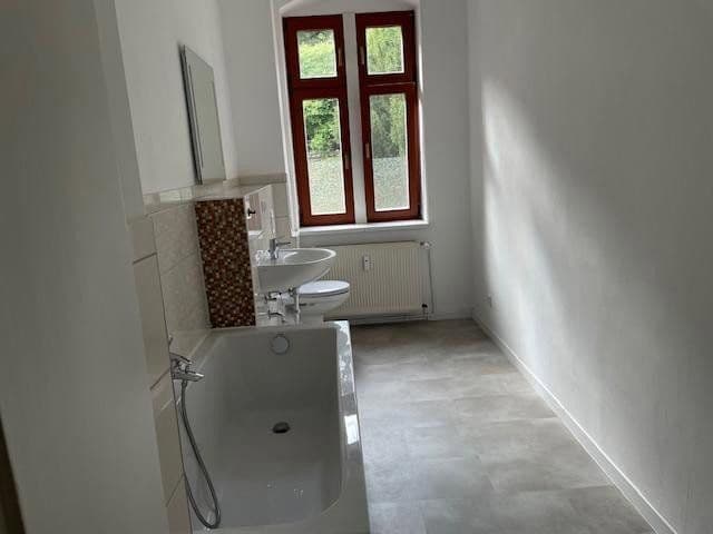 Pronájem bytu 6+1 180 m², Roßmäßlerstraße 7, Tharandt, Sasko Pronájem bytu 6+1 180 m², Roßmäßlerstraße 7, Tharandt, Sasko