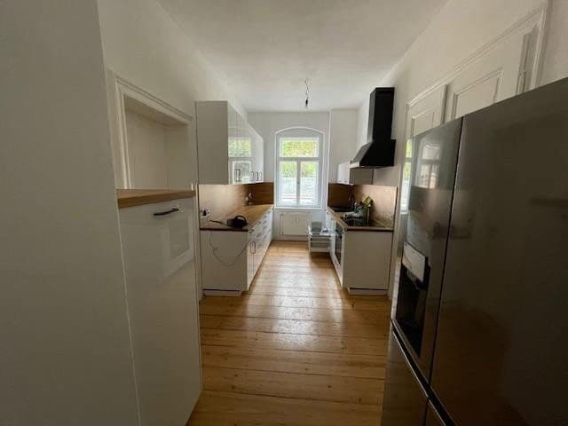 Pronájem bytu 6+1 180 m², Roßmäßlerstraße 7, Tharandt, Sasko Pronájem bytu 6+1 180 m², Roßmäßlerstraße 7, Tharandt, Sasko