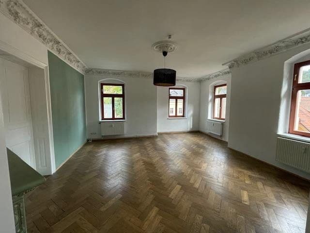 Pronájem bytu 6+1 180 m², Roßmäßlerstraße 7, Tharandt, Sasko Pronájem bytu 6+1 180 m², Roßmäßlerstraße 7, Tharandt, Sasko