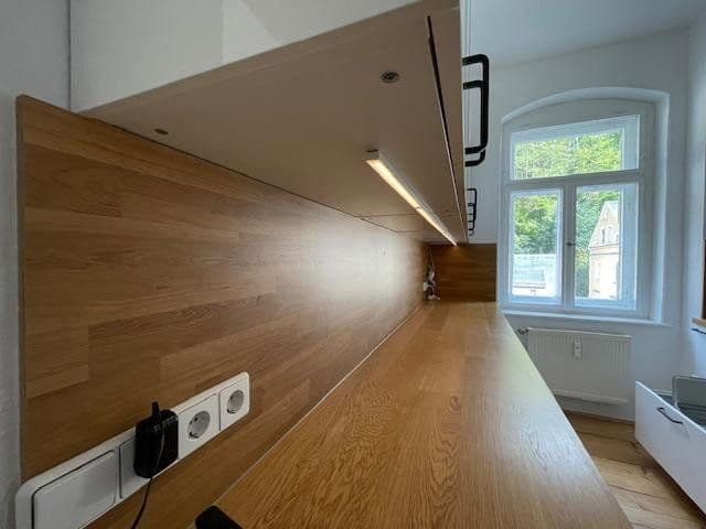 Pronájem bytu 6+1 180 m², Roßmäßlerstraße 7, Tharandt, Sasko Pronájem bytu 6+1 180 m², Roßmäßlerstraße 7, Tharandt, Sasko