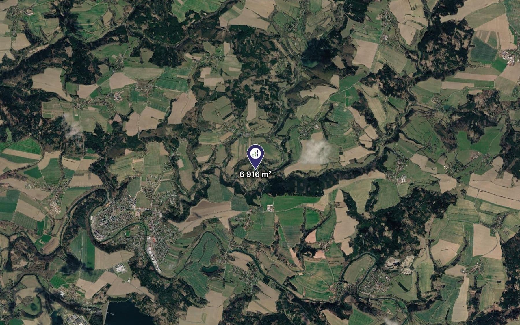 Prodej pozemku 6.916 m², Slavošov, Středočeský kraj Prodej pozemku 6.916 m², Slavošov, Středočeský kraj