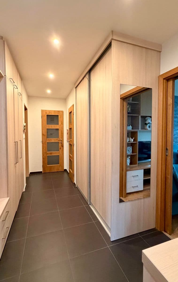 Prodej bytu 4+1 78 m², Pujmanové, Praha, Praha Prodej bytu 4+1 78 m², Pujmanové, Praha, Praha