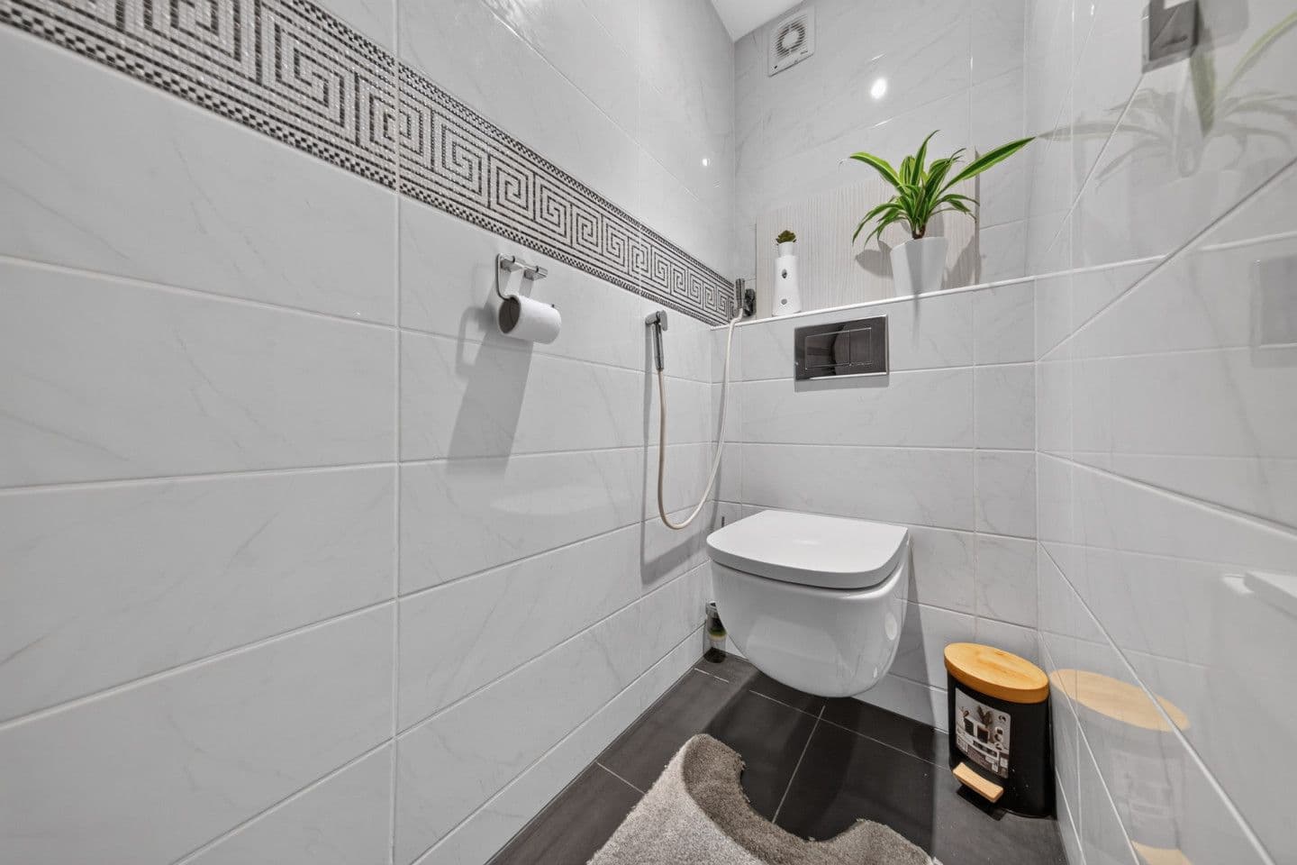 Prodej bytu 4+1 78 m², Pujmanové, Praha, Praha Prodej bytu 4+1 78 m², Pujmanové, Praha, Praha
