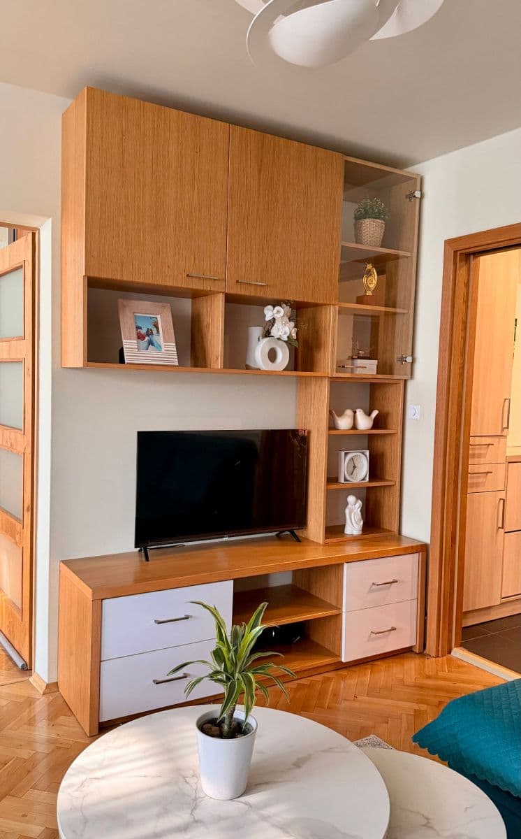 Prodej bytu 4+1 78 m², Pujmanové, Praha, Praha Prodej bytu 4+1 78 m², Pujmanové, Praha, Praha