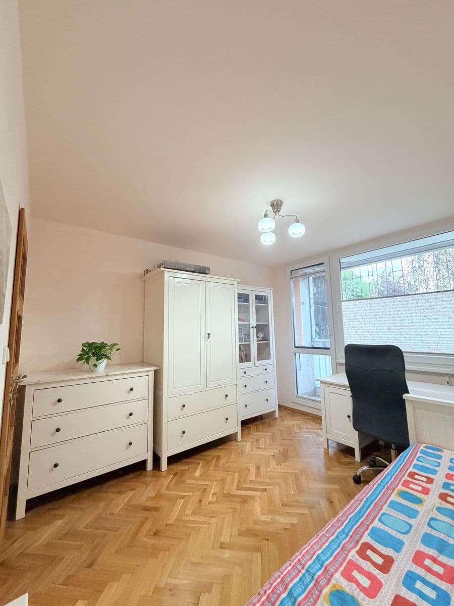Prodej bytu 4+1 78 m², Pujmanové, Praha, Praha Prodej bytu 4+1 78 m², Pujmanové, Praha, Praha