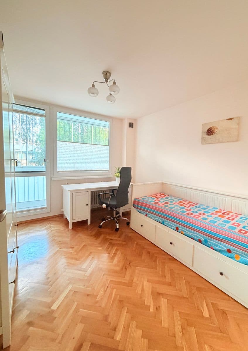 Prodej bytu 4+1 78 m², Pujmanové, Praha, Praha Prodej bytu 4+1 78 m², Pujmanové, Praha, Praha