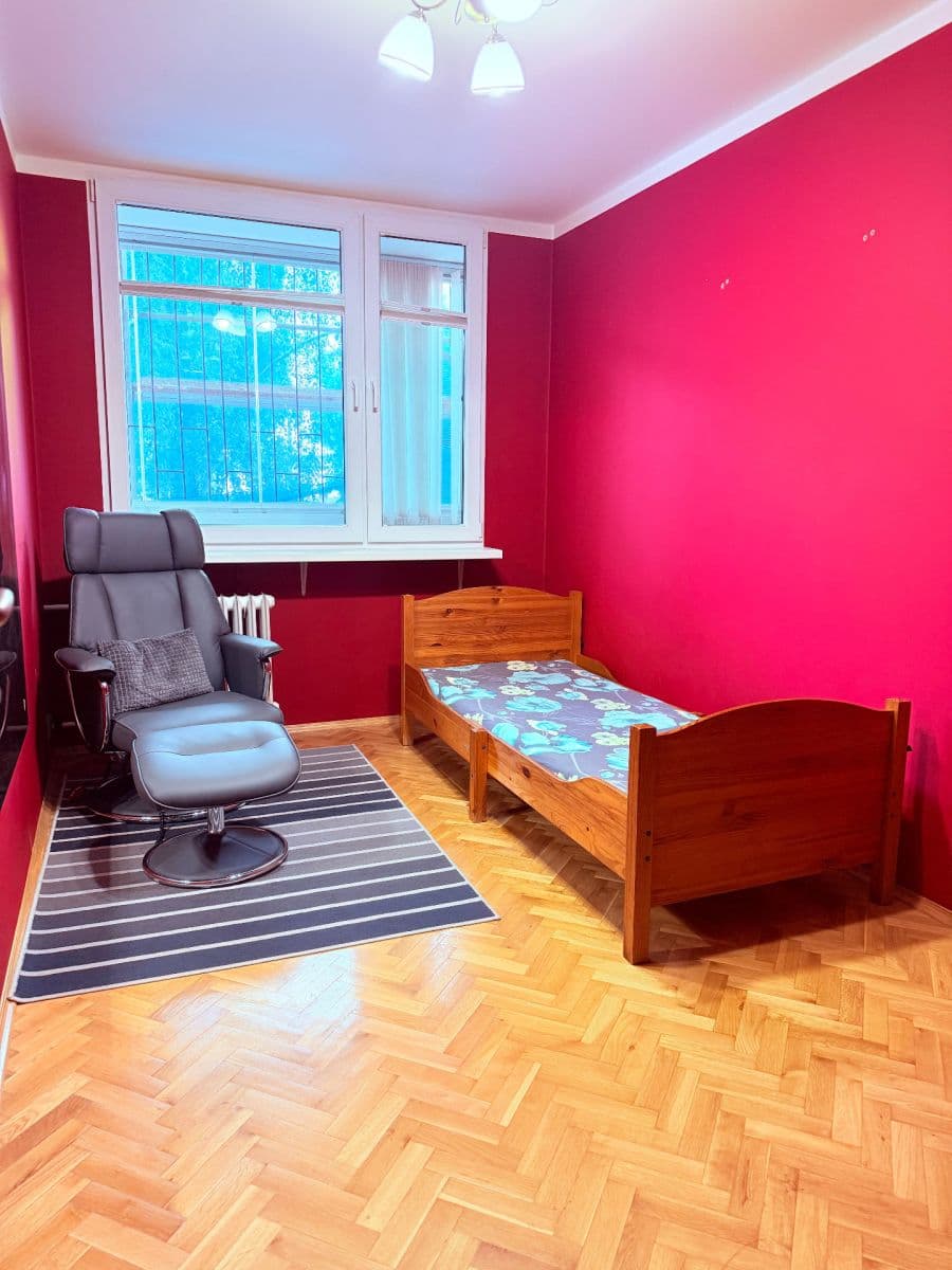 Prodej bytu 4+1 78 m², Pujmanové, Praha, Praha Prodej bytu 4+1 78 m², Pujmanové, Praha, Praha