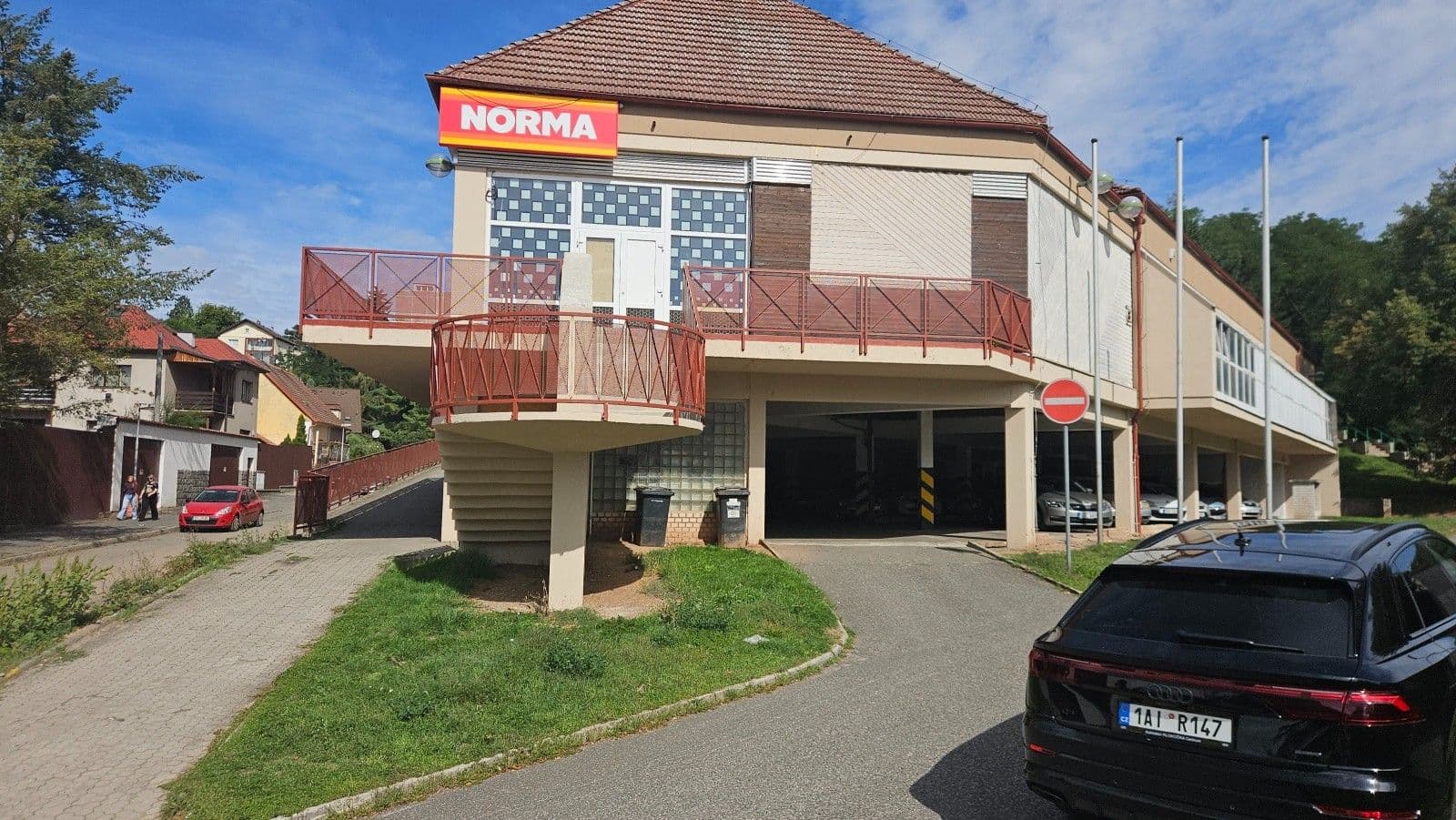 Pronájem nebytového prostoru 430 m², V Jamce, Rakovník, Středočeský kraj Pronájem nebytového prostoru 430 m², V Jamce, Rakovník, Středočeský kraj