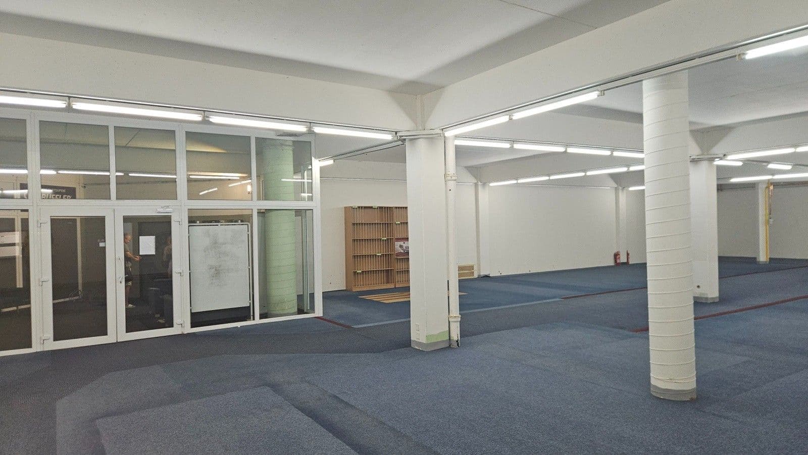 Pronájem nebytového prostoru 430 m², V Jamce, Rakovník, Středočeský kraj Pronájem nebytového prostoru 430 m², V Jamce, Rakovník, Středočeský kraj