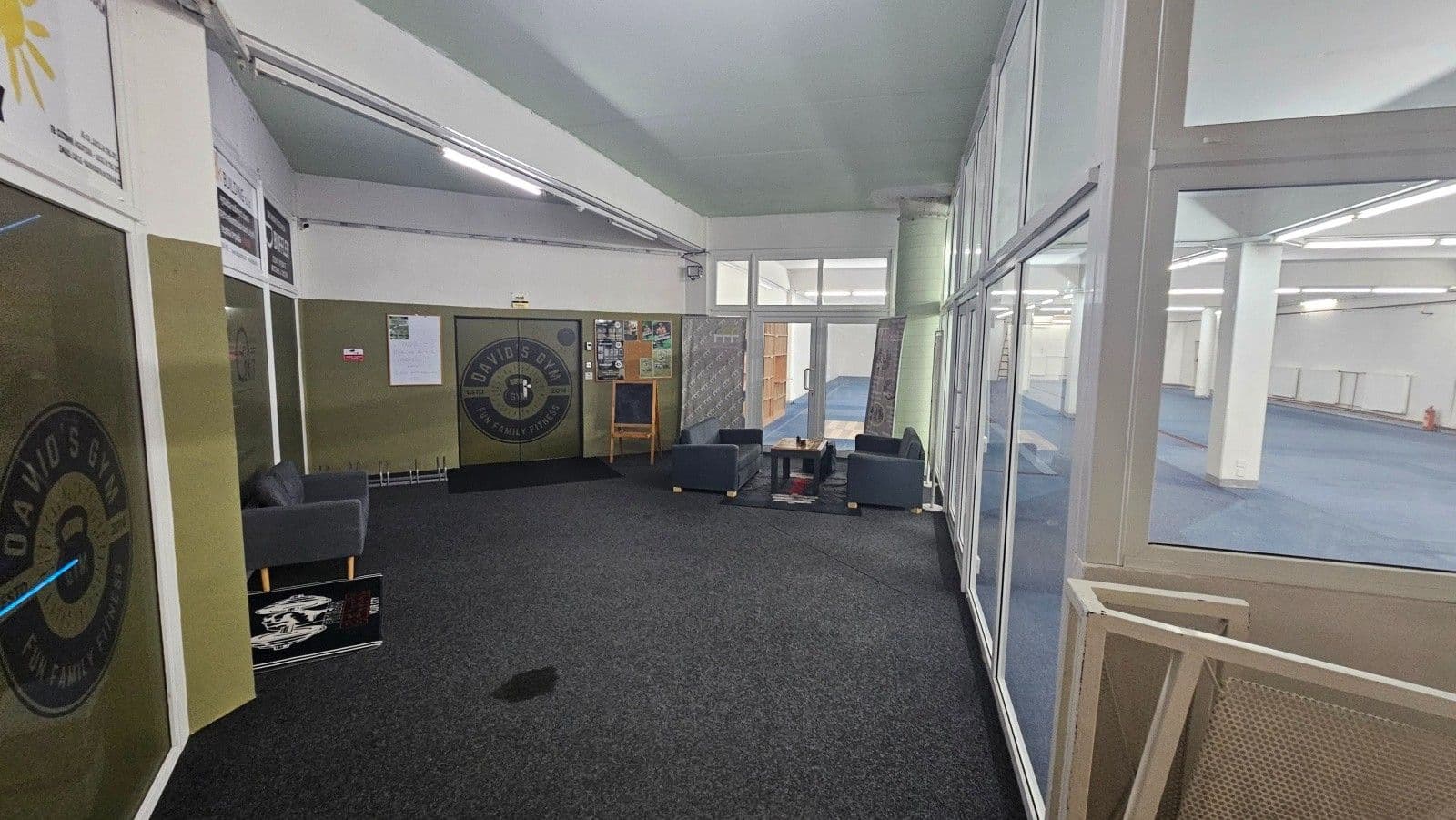 Pronájem nebytového prostoru 430 m², V Jamce, Rakovník, Středočeský kraj Pronájem nebytového prostoru 430 m², V Jamce, Rakovník, Středočeský kraj