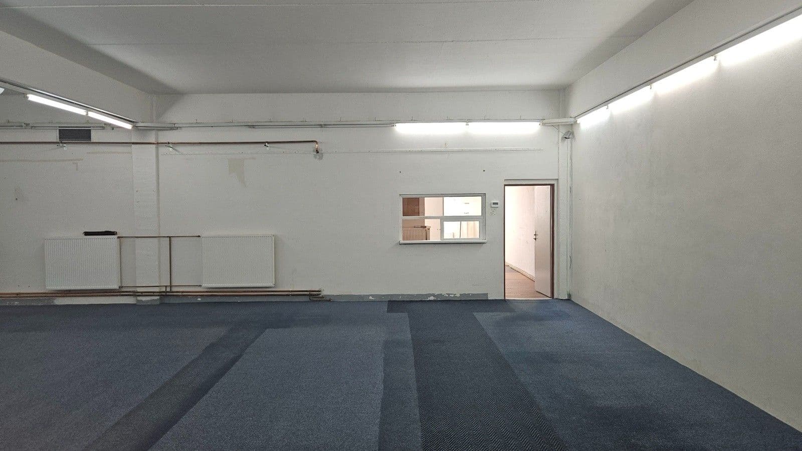 Pronájem nebytového prostoru 430 m², V Jamce, Rakovník, Středočeský kraj Pronájem nebytového prostoru 430 m², V Jamce, Rakovník, Středočeský kraj