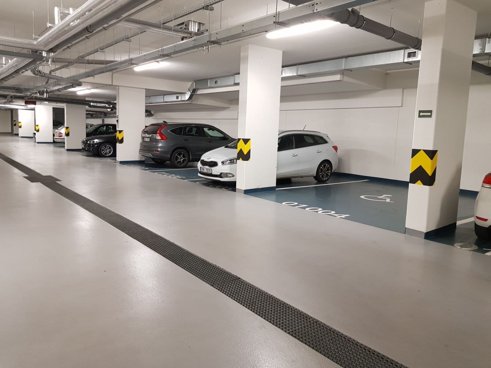 Pronájem garáže 13 m², V Zahrádkách, Praha, Praha Pronájem garáže 13 m², V Zahrádkách, Praha, Praha