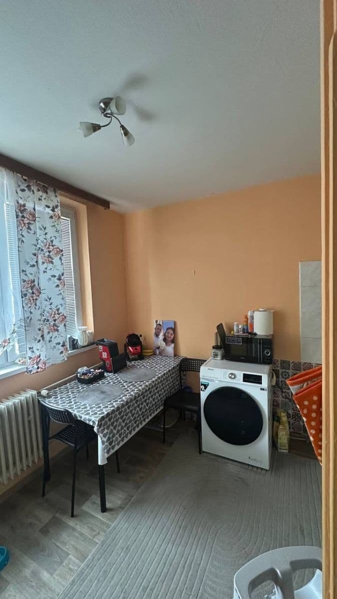 Pronájem bytu 1+1 30 m², Studentská, Žďár nad Sázavou, Kraj Vysočina Pronájem bytu 1+1 30 m², Studentská, Žďár nad Sázavou, Kraj Vysočina