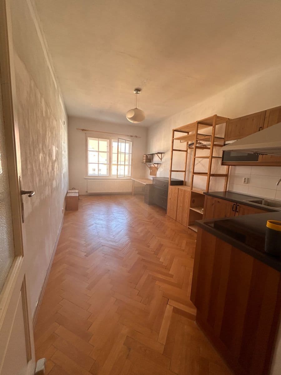 Pronájem bytu 1+kk 25 m², Kyjevská, Praha, Praha Pronájem bytu 1+kk 25 m², Kyjevská, Praha, Praha