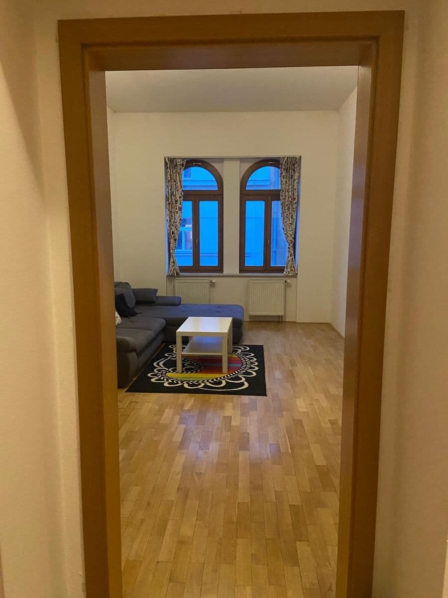 Pronájem bytu 2+1 66 m², Lublaňská, Praha, Praha Pronájem bytu 2+1 66 m², Lublaňská, Praha, Praha