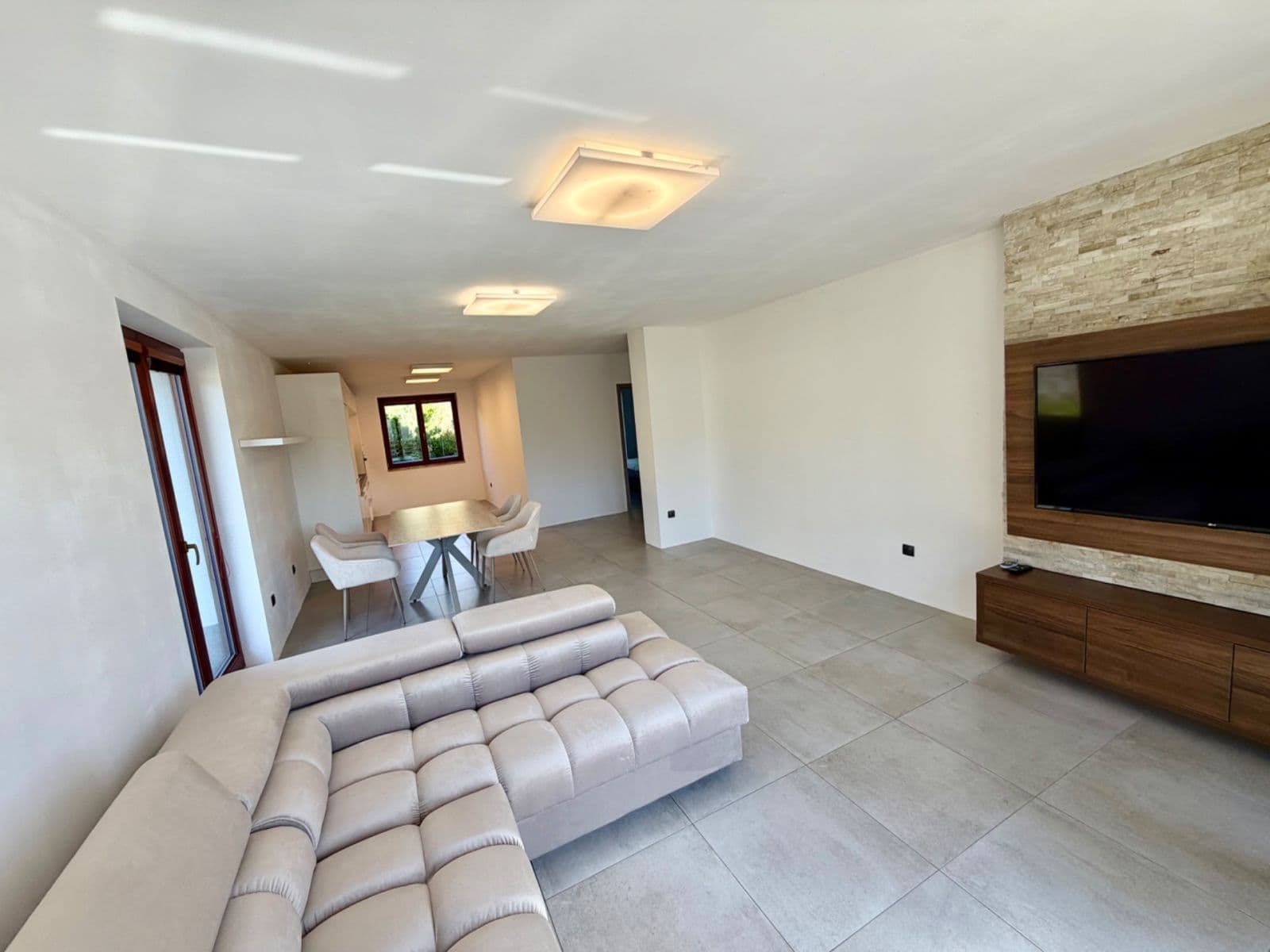 Pronájem bytu 2+kk 90 m², Břidličná, Vřesina, Moravskoslezský kraj Pronájem bytu 2+kk 90 m², Břidličná, Vřesina, Moravskoslezský kraj