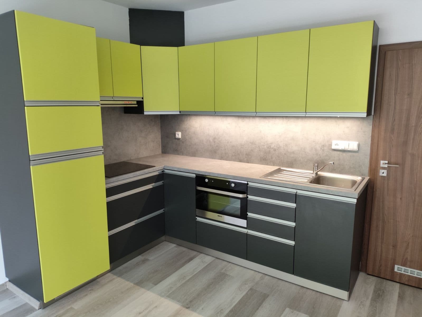 Pronájem bytu 2+kk 47 m², U Dlouhé stěny, Jihlava, Kraj Vysočina Pronájem bytu 2+kk 47 m², U Dlouhé stěny, Jihlava, Kraj Vysočina