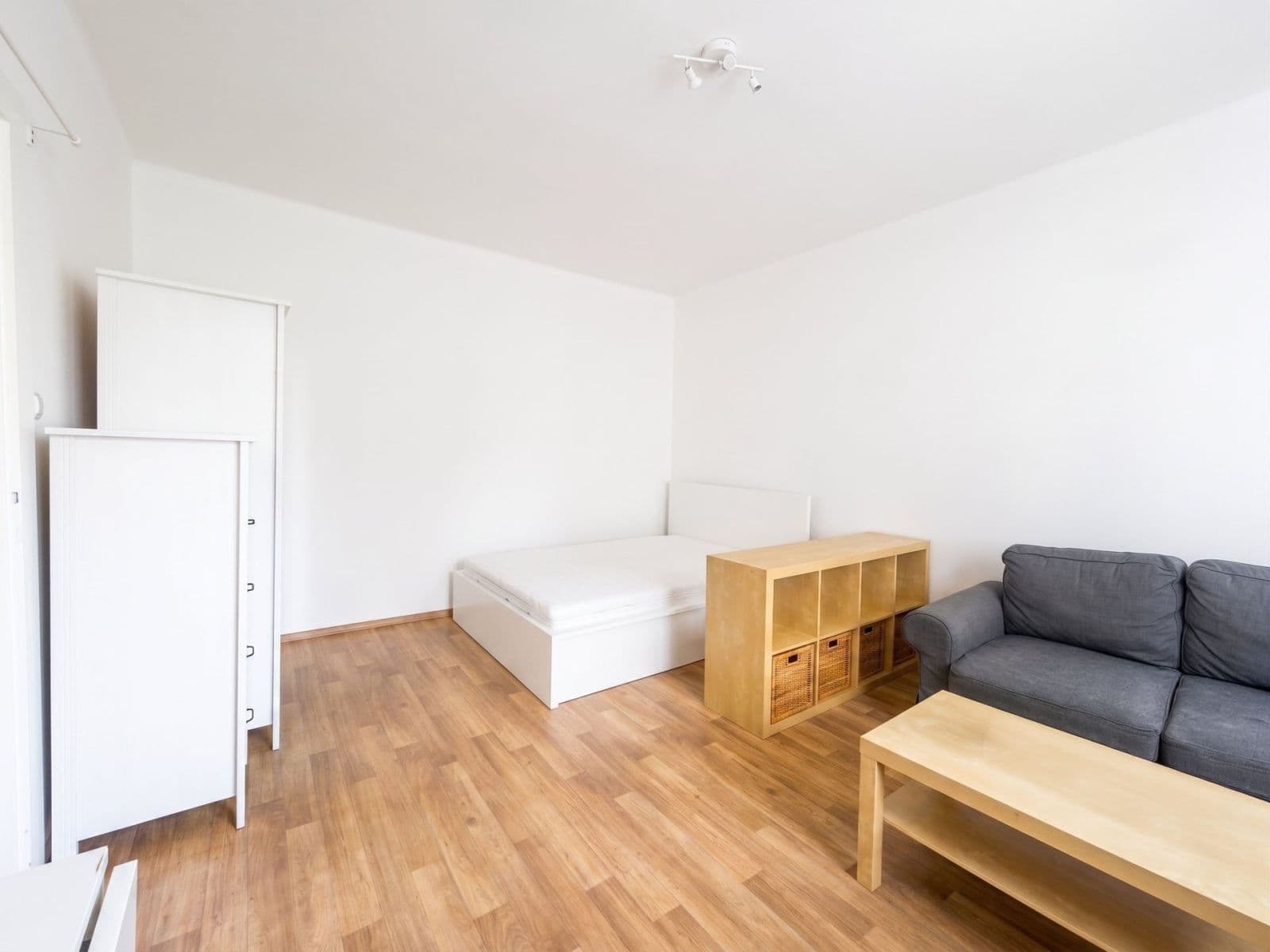 Pronájem bytu 1+kk 29 m², Jana Želivského, Praha, Praha Pronájem bytu 1+kk 29 m², Jana Želivského, Praha, Praha