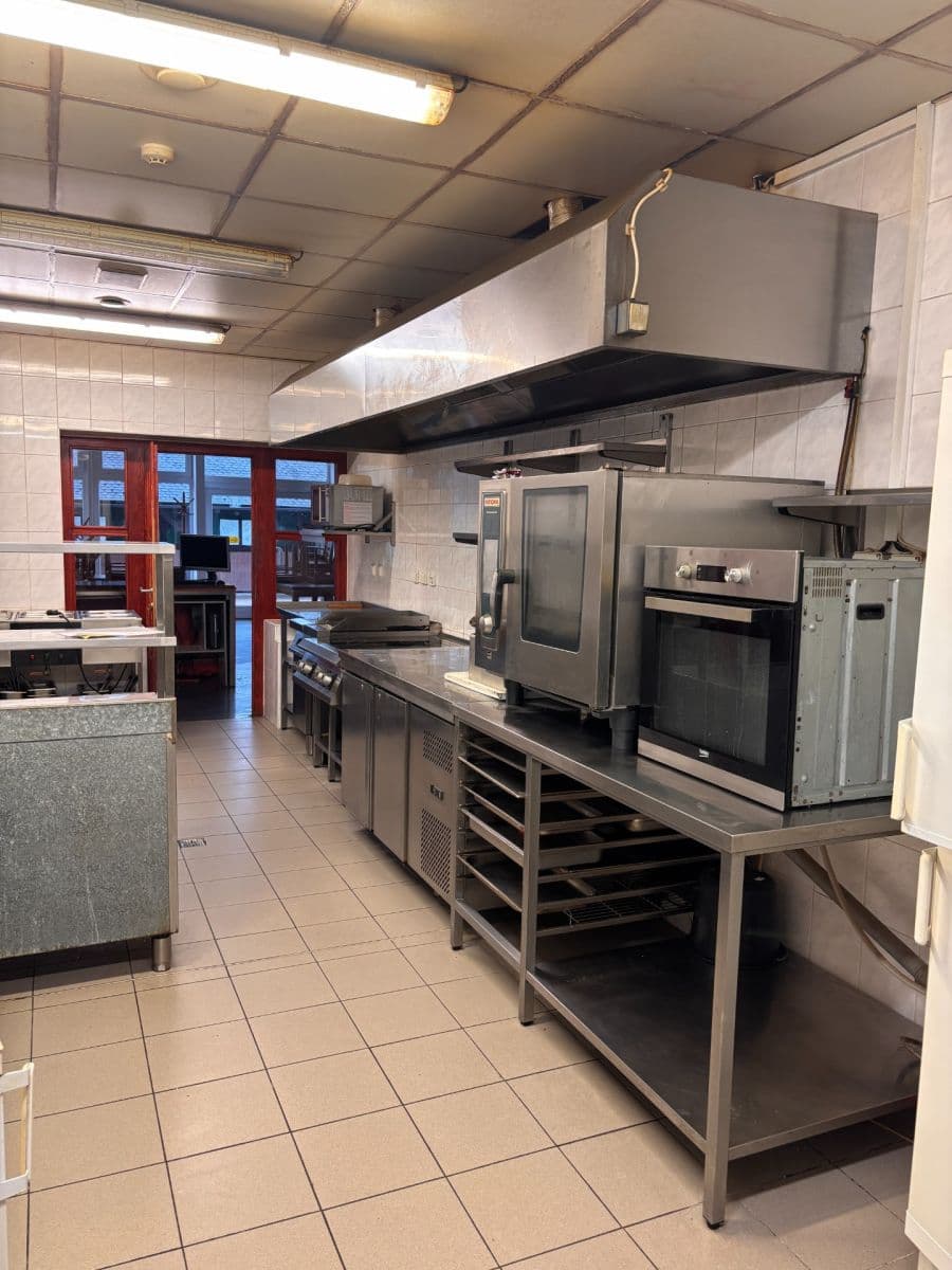 Pronájem nebytového prostoru 120 m², Nová Paka, Královéhradecký kraj Pronájem nebytového prostoru 120 m², Nová Paka, Královéhradecký kraj