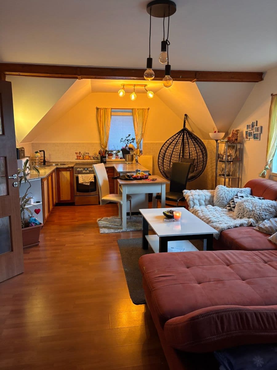 Pronájem nebytového prostoru 120 m², Nová Paka, Královéhradecký kraj Pronájem nebytového prostoru 120 m², Nová Paka, Královéhradecký kraj