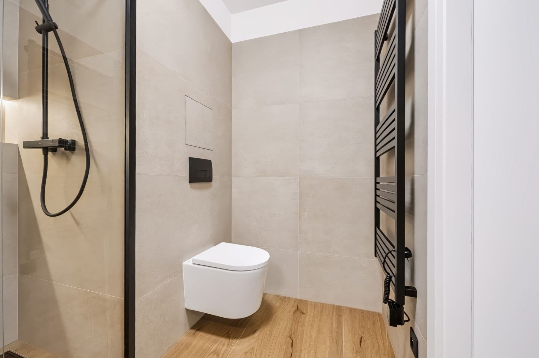 Prodej bytu 2+kk 43 m², Kostřínská, Praha, Praha Prodej bytu 2+kk 43 m², Kostřínská, Praha, Praha