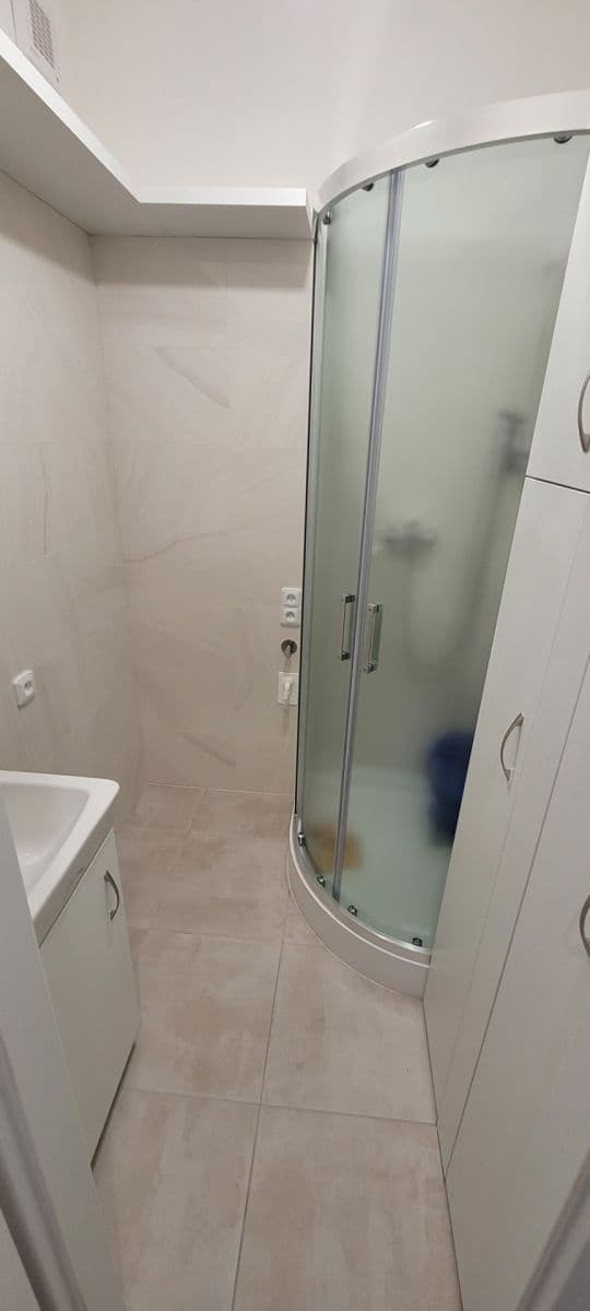 Pronájem bytu 2+1 56 m², Maříkova, Praha, Praha Pronájem bytu 2+1 56 m², Maříkova, Praha, Praha