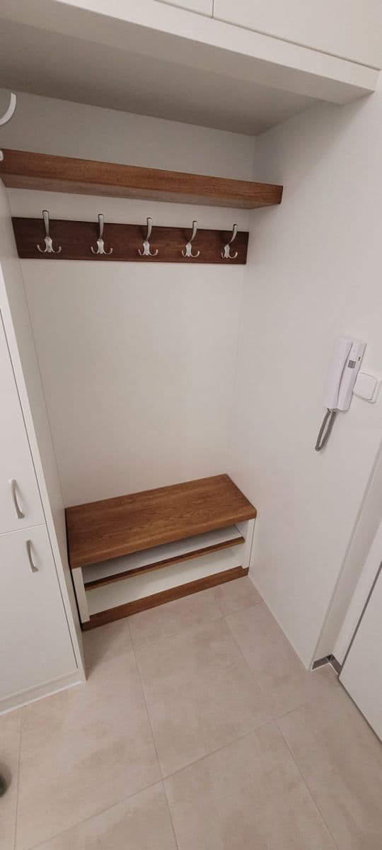 Pronájem bytu 2+1 56 m², Maříkova, Praha, Praha Pronájem bytu 2+1 56 m², Maříkova, Praha, Praha